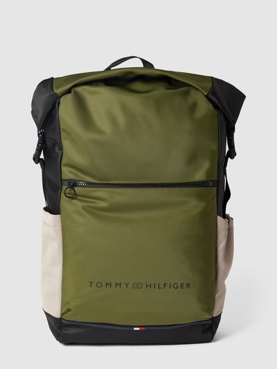 Tommy Hilfiger Rucksack mit Label-Print Modell 'ROLLTO' Khaki 2