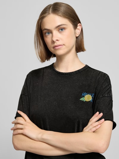 Only T-shirt o kroju oversized z czystej bawełny model ‘RIE LIFE’ Metaliczny czarny 3