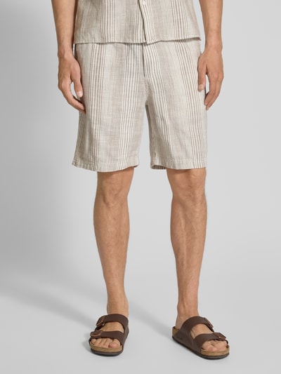 s.Oliver RED LABEL Relaxed Fit Bermudas aus reiner Baumwolle Beige 4