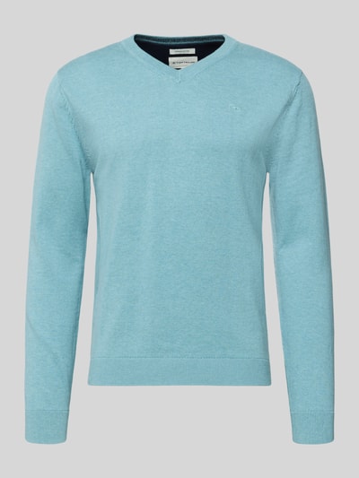 Produktfoto, Regular Fit Pullover aus reiner Baumwolle van Tom Tailor, effen lichtblauw, fijngebreid met logo-stitching, V-hals, lange mouw, geribde boorden, pure katoen.