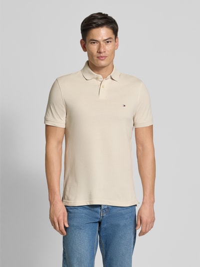 Tommy Hilfiger Regular Fit Poloshirt aus Baumwoll-Elasthan-Mix Offwhite 4