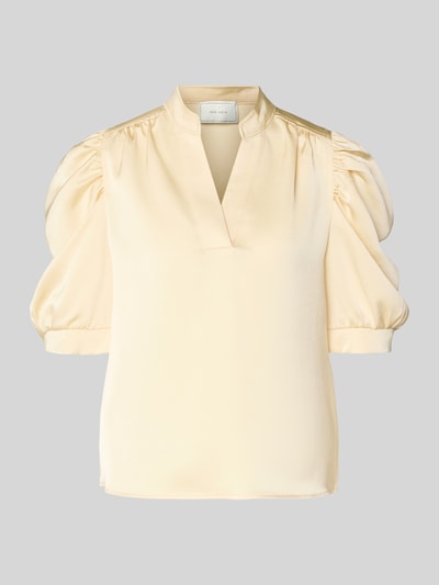 Produktfoto, Blusenshirt mit Puffärmeln Modell 'Roella' von Neo Noir aus Satin in Creme mit Serafino-Kragen und Gerader-Schnitt