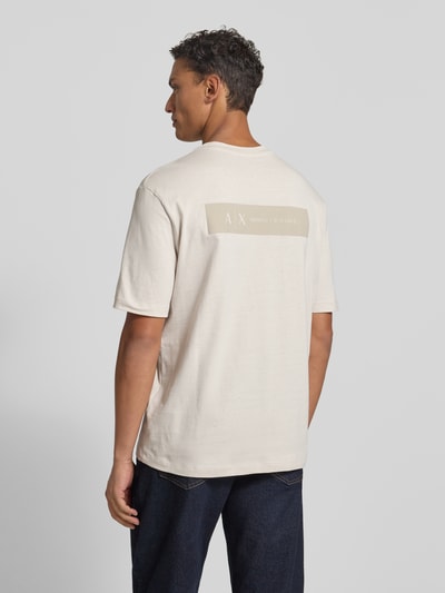 ARMANI EXCHANGE T-shirt z naszywką z logo Złamany biały 5