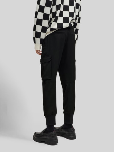HUGO Tapered Fit Stoffhose mit Bundfalten Modell 'GALVIN241' Black 5