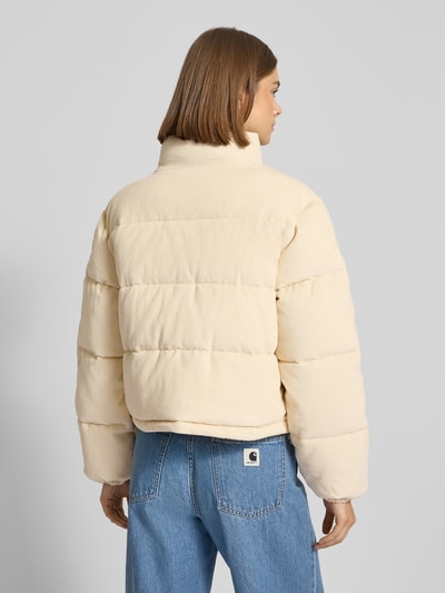 Guess Jeans Steppjacke aus Cord mit Stehkragen und Eingrifftaschen Ecru 5