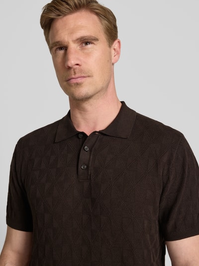 MCNEAL Regular Fit Strickpolo mit Knopfleiste Schoko 3