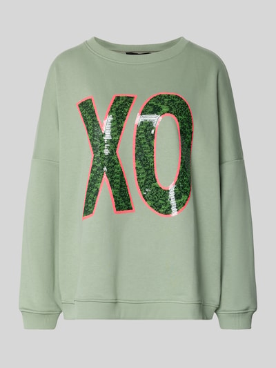 Produktfoto, Relaxed Fit Sweatshirt mit Pailettenbesatz Modell 'XO' von miss goodlife, grün, reine Baumwolle, Rundhalsausschnitt, elastische Abschlüsse