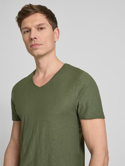 MCNEAL T-Shirt mit V-Ausschnitt Khaki 3