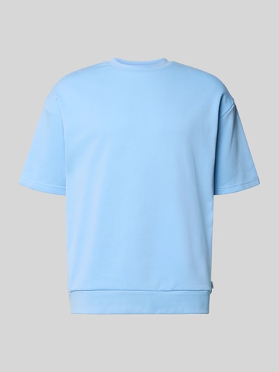 Produktfoto, Oversized T-Shirt mit Rundhalsausschnitt von Lindbergh in Hellblau aus Baumwoll-Mix mit Label-Detail, Rückenlänge 70 cm in Größe M