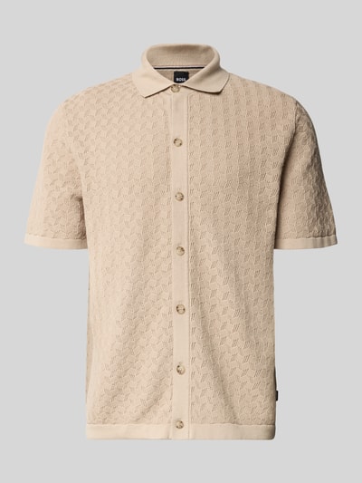 Produktfoto, Relaxed Fit Freizeithemd aus reiner Baumwolle Modell 'NAPPO' von BOSS in beiger Strickoptik mit durchgehender Knopfleiste und Label-Applikation