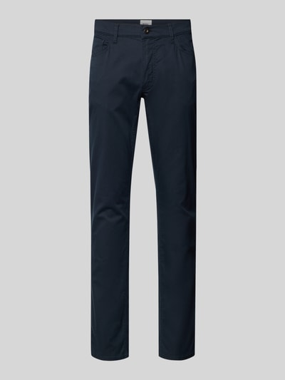 Produktfoto, dunkelblaue Hose mit Eingrifftaschen aus Baumwoll-Mix und Lyocell, Slim Fit, Modell 'Chuck' von Brax, Vorderansicht