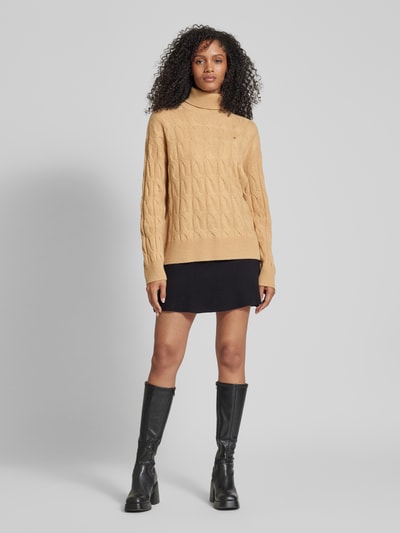 Tommy Hilfiger Sweter z dzianiny z golfem Camel 1