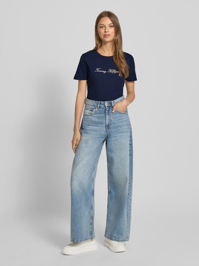 Tommy Hilfiger T-shirt o kroju regular fit z czystej bawełny Granatowy 1