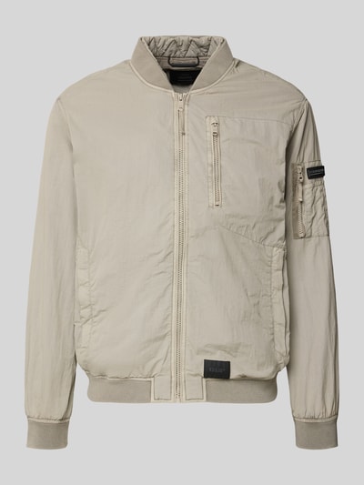 Produktfoto, Blouson mit Label-Patches Modell 'IBE' von khujo in Beige mit kurzem Stehkragen, Reißverschlüssen, glatter Struktur