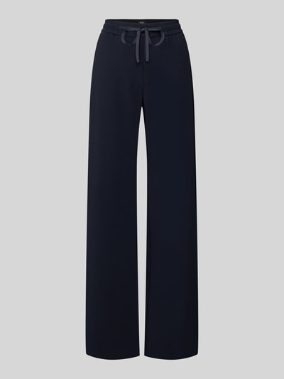 Produktfoto, Stoffhose mit elastischem Bund Modell 'Christy' von MAC, dunkelblau, lockerer Schnitt, Material-Mix mit Stretch-Anteil, sichtbarer Tunnelzug, Eingrifftaschen und Gesäßtasche, strukturierte glatte Textur, Damen Stoffhose.
