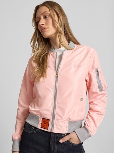 Original Bombers bomberjack met labelpatch en ritszak op de mouwen Rosé - 3
