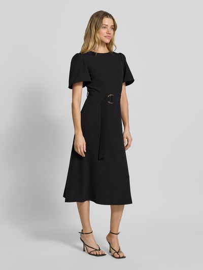 Rinascimento Cocktailkleid mit Gürtel und Rundhalsausschnitt Black 1