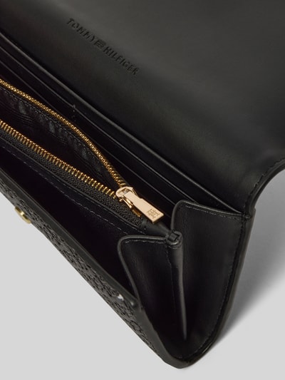 Produktfoto, Portemonnaie in Lederoptik von Tommy Hilfiger, Optik: unifarben, Druckknopf, Kartenfächer, Münzfach, Geldscheinfächer, Logo-Applikation aus Metall
