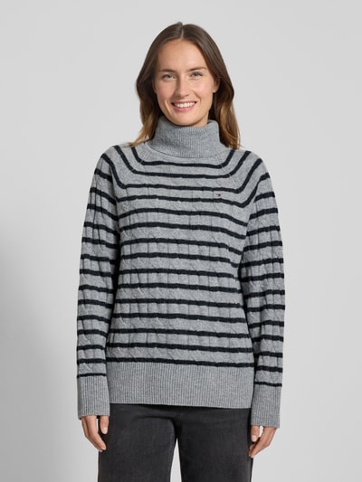 Tommy Hilfiger Golf o kroju relaxed fit z czystej wełny Średnioszary 4