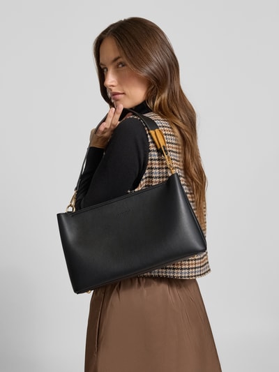 Seidenfelt Handtasche mit Anhänger Modell 'Lyby' Black 1