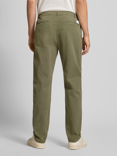 Replay Tapered Fit Chino mit Bundfalten Modell 'ADHANN' Oliv 5