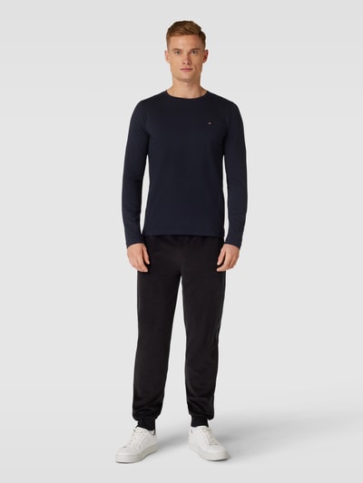 Tommy Hilfiger Slim Fit Longsleeve mit Label-Stitching Marine 1