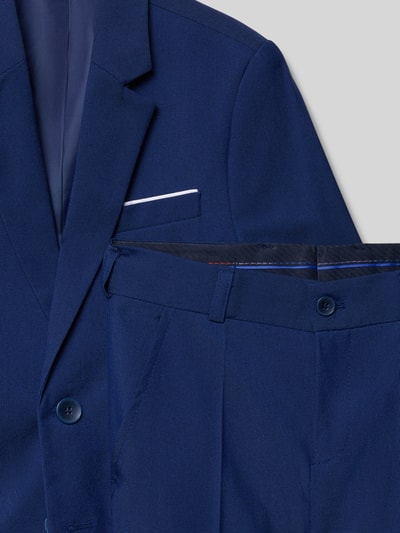 Produktfoto, blauer Slim Fit Anzug mit Viskose-Anteil von Standar, glatte Textur, Zwei-Knopf-Sakko, Reverskragen, Details laut Beschreibung