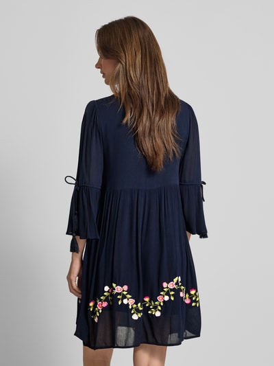 YAS Knielanges Tunikakleid mit Schnürung Marine 5