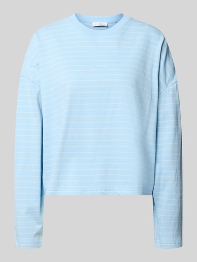 Produktfoto, Longsleeve mit Rundhalsausschnitt von OH APRIL aus Reine Baumwolle, Lockerer-Schnitt, Überschnittene Ärmel, hellblau mit feinen weißen Streifen