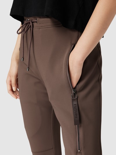 MAC Sweatpants mit Reißverschlusstaschen Modell 'Future 2.0' Taupe 3