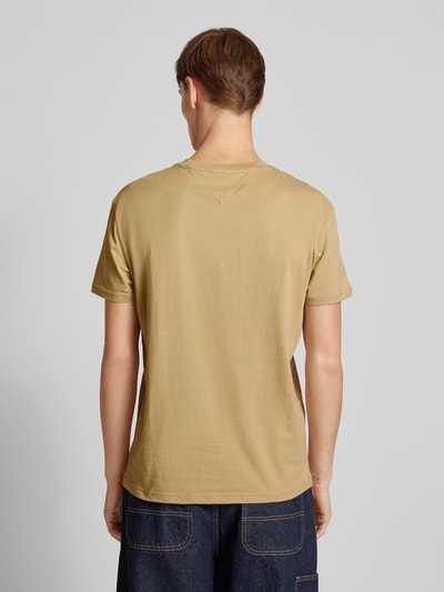 Tommy Jeans T-Shirt mit Label-Print Beige 5