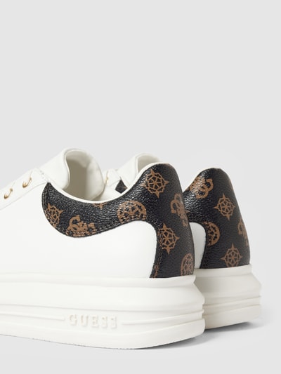 Guess Sneakersy z nadrukiem z logo model ‘VIBO’ Biały 2