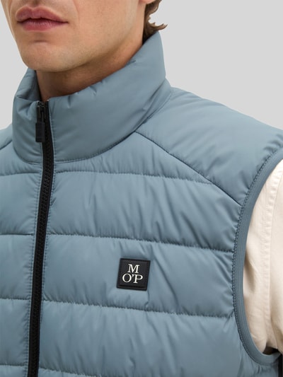 Marc O'Polo Regular Fit Weste mit Logo-Patch Hellblau 3