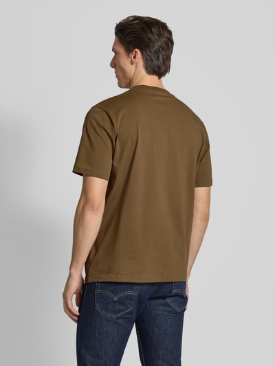 Knowledge Cotton Apparel T-Shirt mit Label-Patch Cognac 5