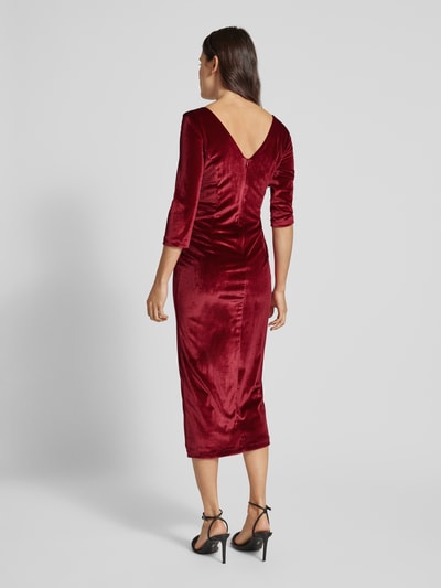 Paradi Maxikleid mit tiefem V-Ausschnitt Bordeaux 5