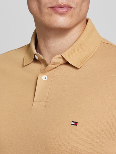 Tommy Hilfiger Regular Fit Poloshirt mit Logo-Stitching Khaki 3