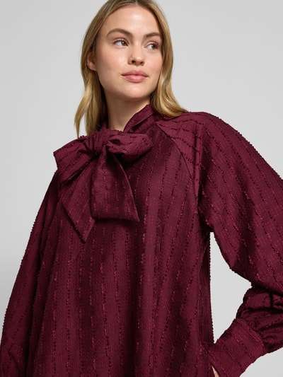 YAS Knielange jurk met stitchingdetails, model 'JULINA' Bordeaux - 3