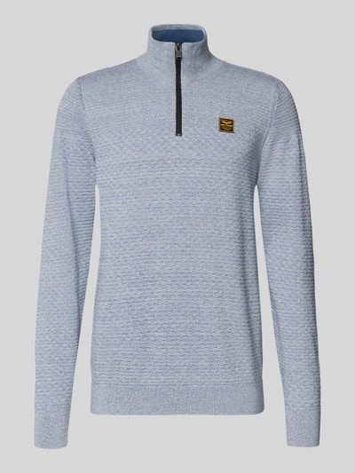 Produktfoto, Strickpullover mit Stehkragen von PME Legend in Hellblau, Reine Baumwolle, Regular-Fit, kurzer Reißverschluss, Label-Detail, gerippte Abschlüsse, Rückenlänge 72 cm, Ärmellänge 71 cm