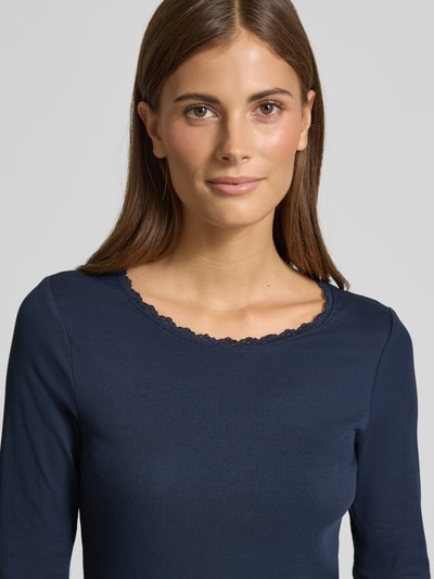 Christian Berg Woman Pyjama-Oberteil in Ripp-Optik mit Spitzenbesatz Dunkelblau 3