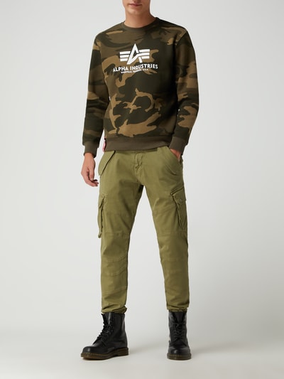 Alpha Industries Cargohose mit Label-Details Modell 'COMBAT' Oliv 1