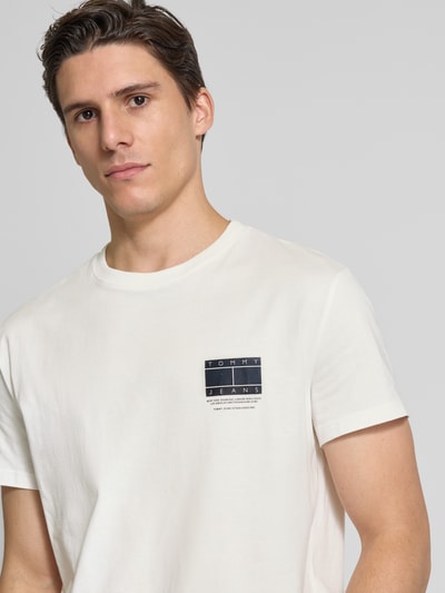 Tommy Jeans T-Shirt mit Label-Print Offwhite 3