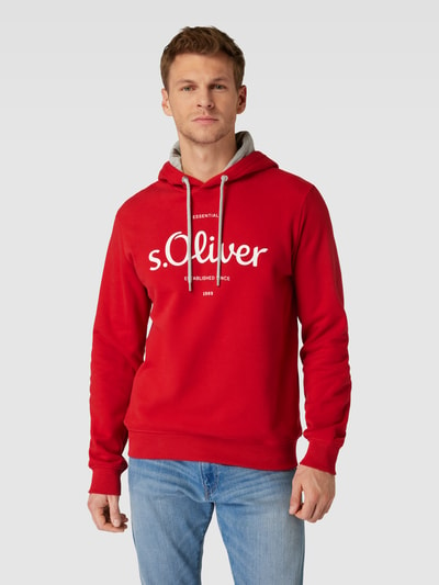 s.Oliver RED LABEL Hoodie mit Logo-Print und Kapuze mit Tunnelzug Rot 4