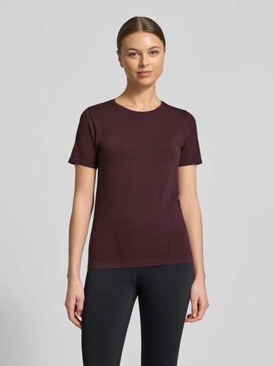 Fabletics Regular Fit T-Shirt mit Rundhalsausschnitt Modell 'Feather' Bordeaux 4