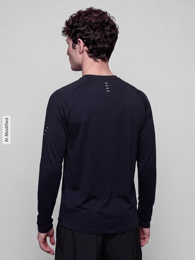 Nike Training Regular Fit Sport-Langarmshirt mit Logo-Detail Black 5