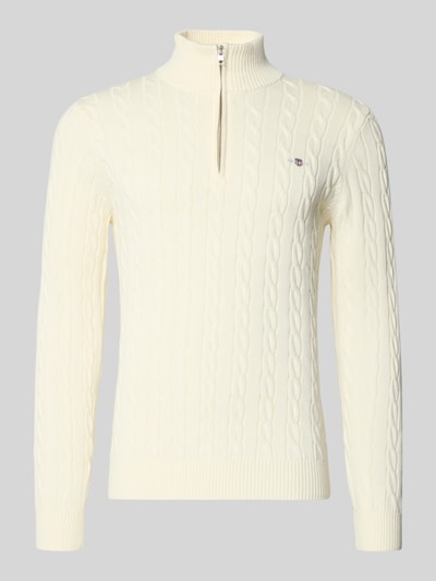Produktfoto, Strickpullover mit gerippten Abschlüssen von Gant in Creme, Reine Baumwolle, Slim-Fit, Stehkragen mit Reißverschluss, Label-Stitching