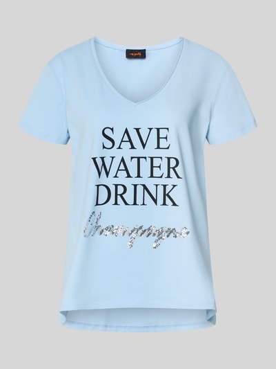 Produktfoto, hellblaues T-Shirt mit Statement-Print aus Baumwoll-Elasthan-Mix, lockerer Schnitt, V-Ausschnitt, miss goodlife
