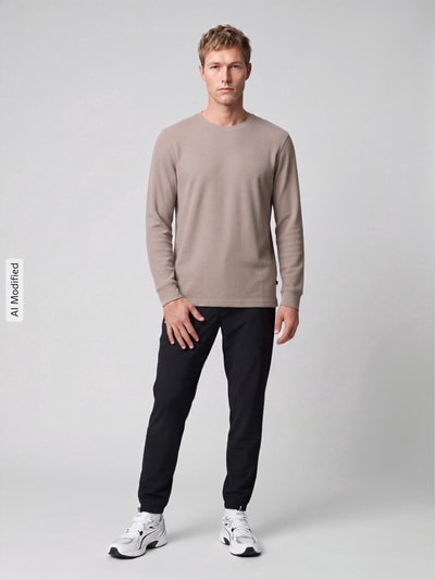 Under Armour Tapered Fit Trainingshose mit Logo Print Modell 'Vibe' Black 1