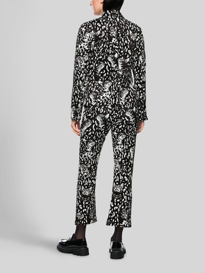 Marc Cain Taillierter Kurzblazer mit Katzenmotiv Black 5