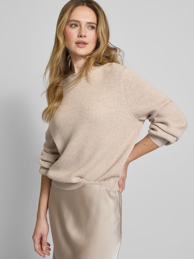 Christian Berg Woman Oversized Strickpullover aus Viskose-Mix mit Rundhalsausschnitt Metallic Beige Melange 3