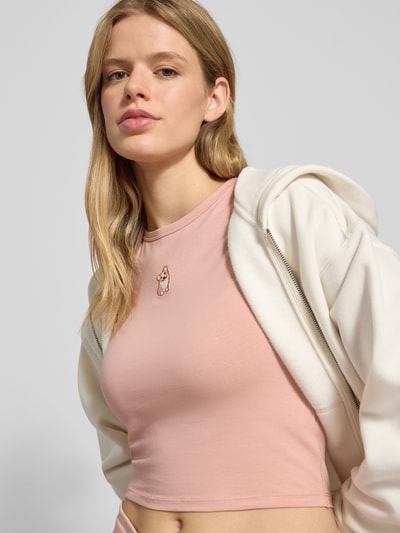 Review T-shirt z wyhaftowanym motywem Brudnoróżowy 3